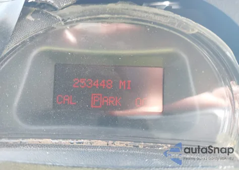 2004 Pontiac Grand Prix Gt1 z USA, uszkodzony, nr VIN 2G2WP522341218532